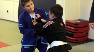 obalenia, zajęcia sportowe dla dzieci, brazylijskie jiu-jitsu dla dzieci, zajęcia sportów walki dla dzieci toruń