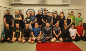 Copacabana Toruń, treningi grupowe brazylijskie jiu-jitsu, no-gi, submission fighting grupa początkujaca, zajęcia sportów walki dla początkujacych